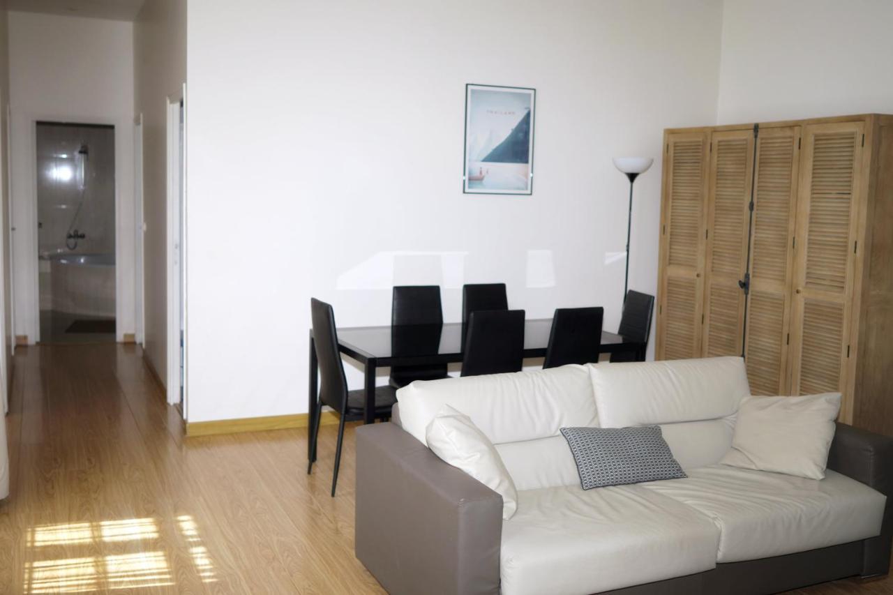 Appartement Cosy Et Lumineux Idealement Place 滨海布洛涅 外观 照片