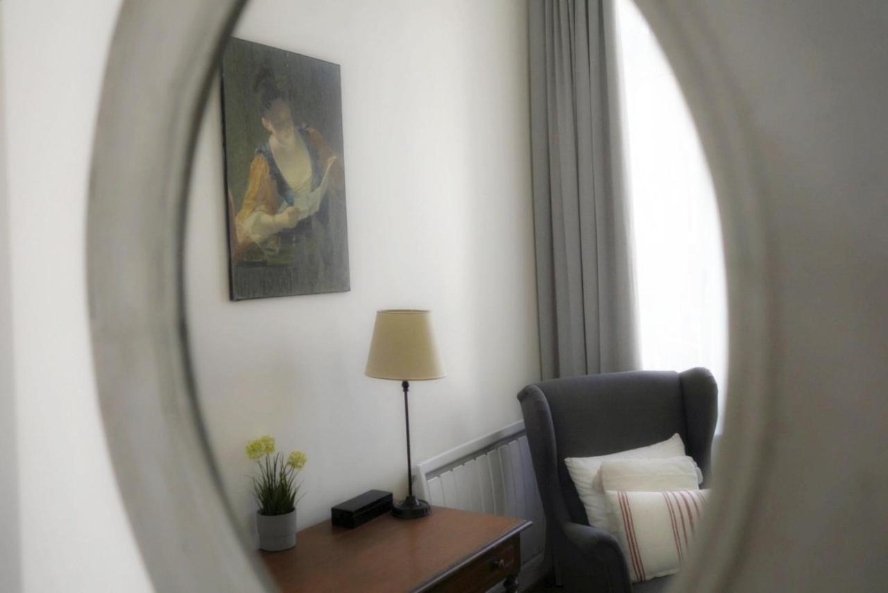Appartement Cosy Et Lumineux Idealement Place 滨海布洛涅 外观 照片