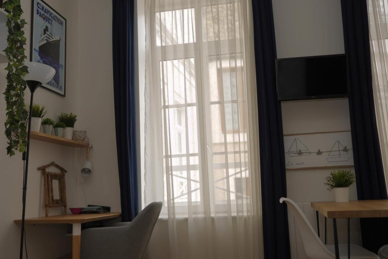 Appartement Cosy Et Lumineux Idealement Place 滨海布洛涅 外观 照片